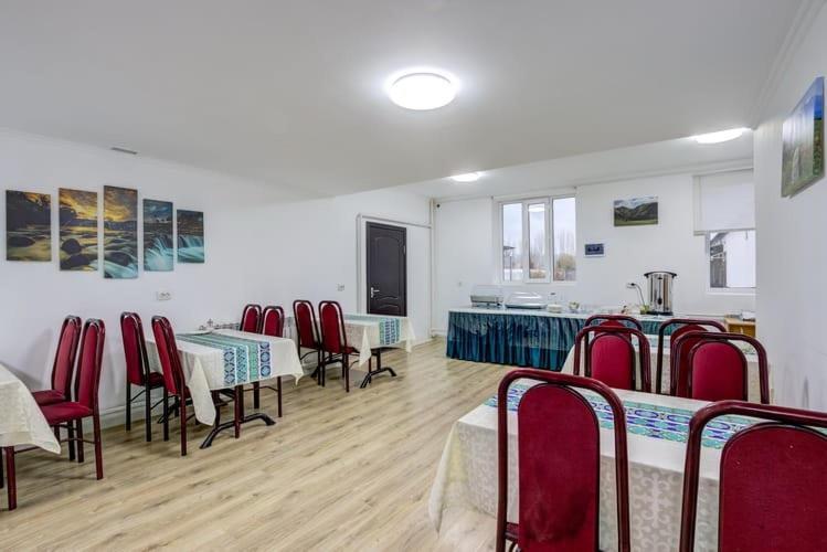 Olive Hotel Kochkor Dış mekan fotoğraf