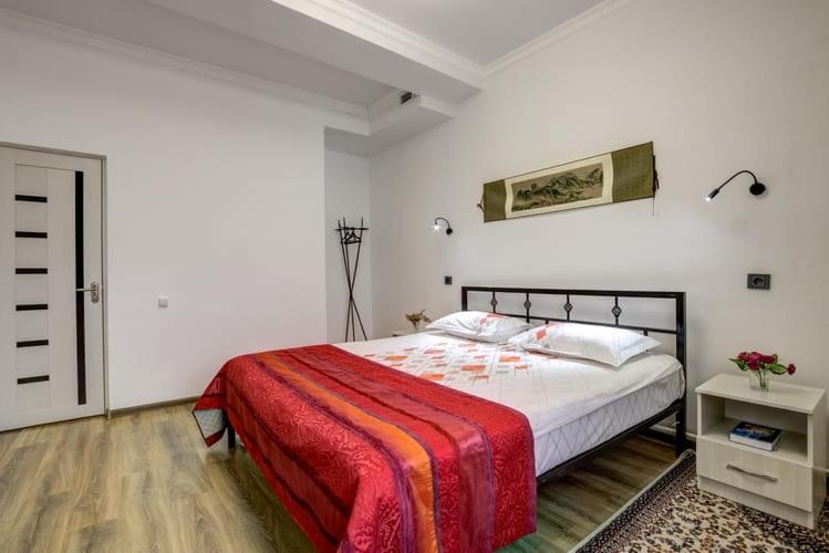 Olive Hotel Kochkor Dış mekan fotoğraf